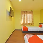 98 Hotel